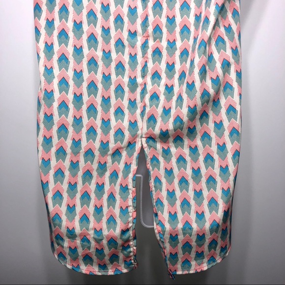 Daytrip Aztec Tank Top, Size Medium - Picture 4 of 6